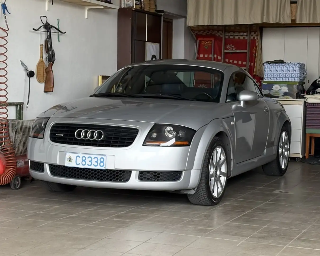 Audi TT 1.8t quattro 225cv - 1
