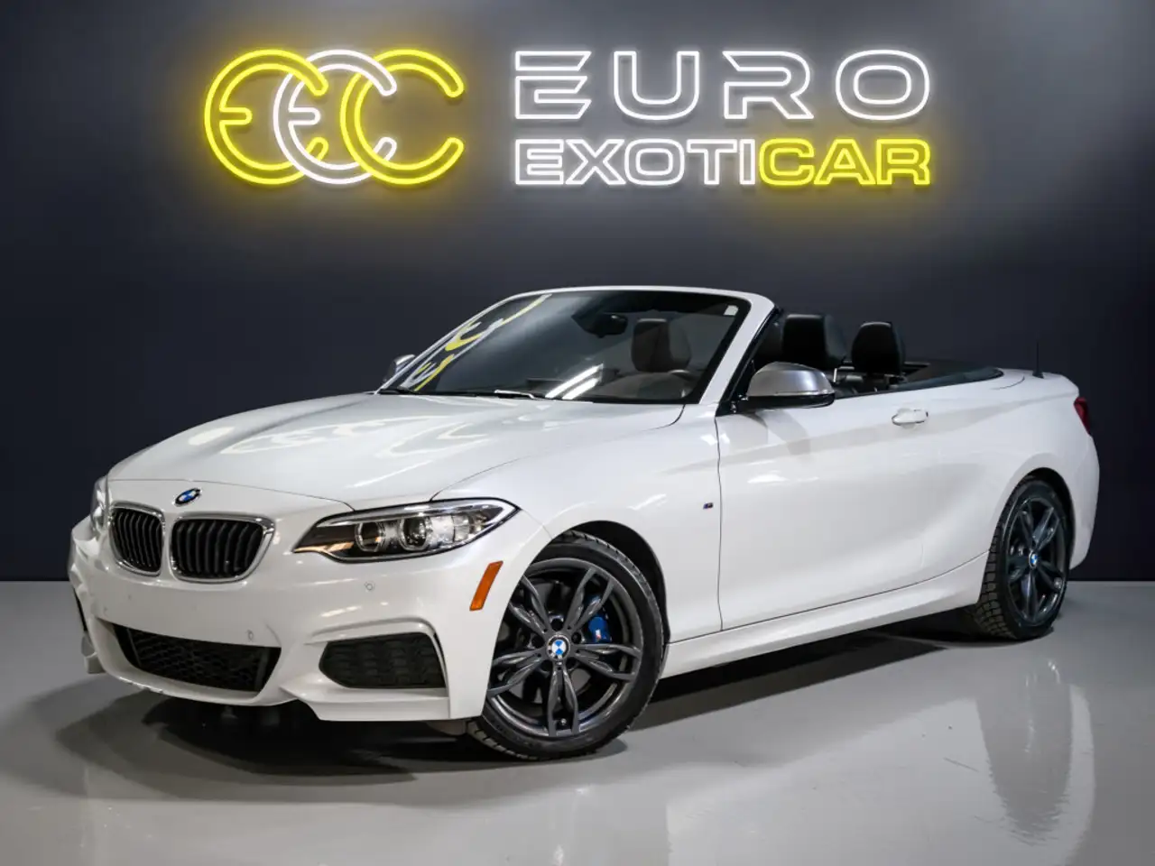 BMW 2 Series снимка BMW 2 Series