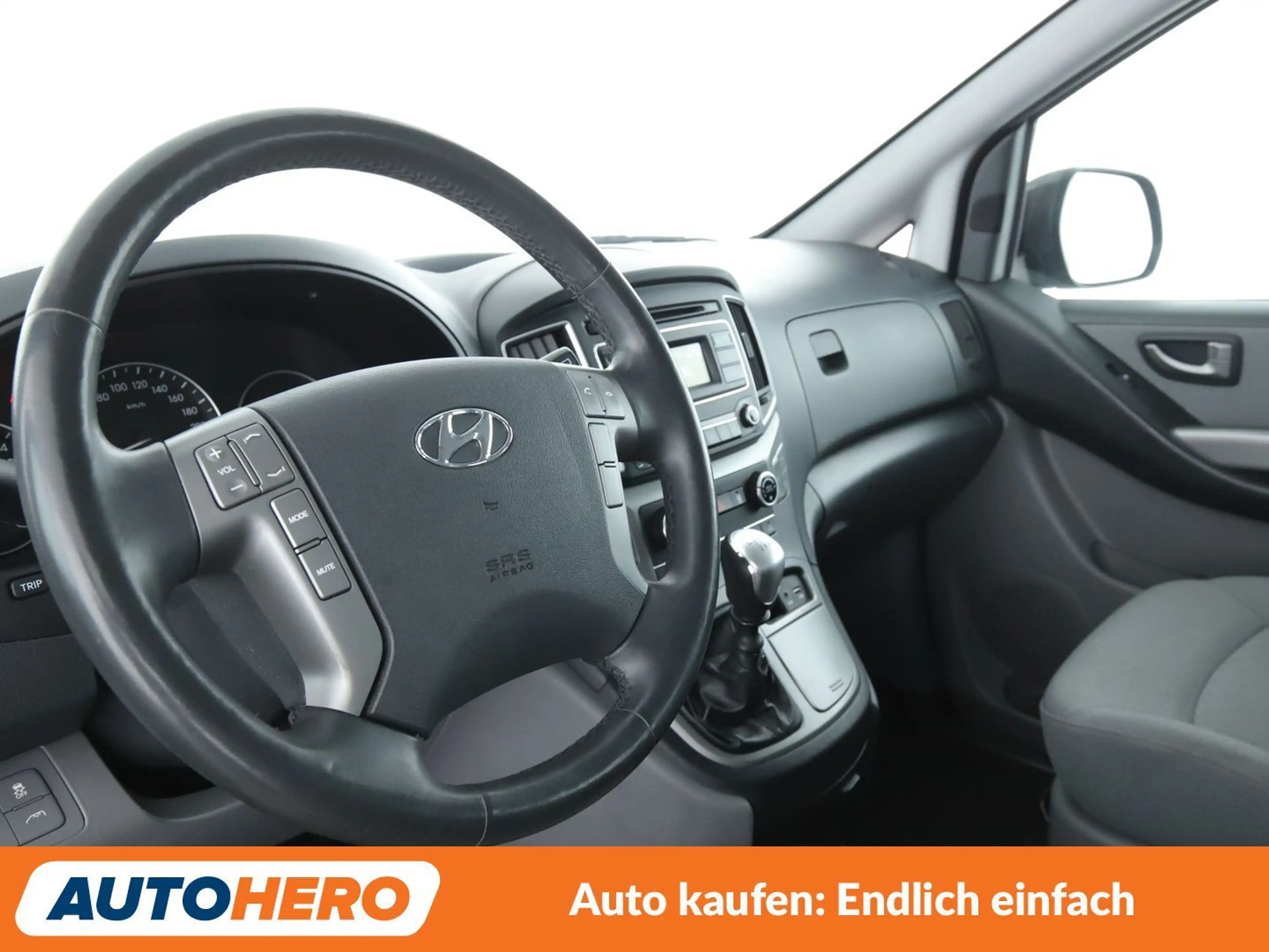 Hyundai H-1 2.5 CRDi Travel Trend *PDC*SHZ* — photo 10
