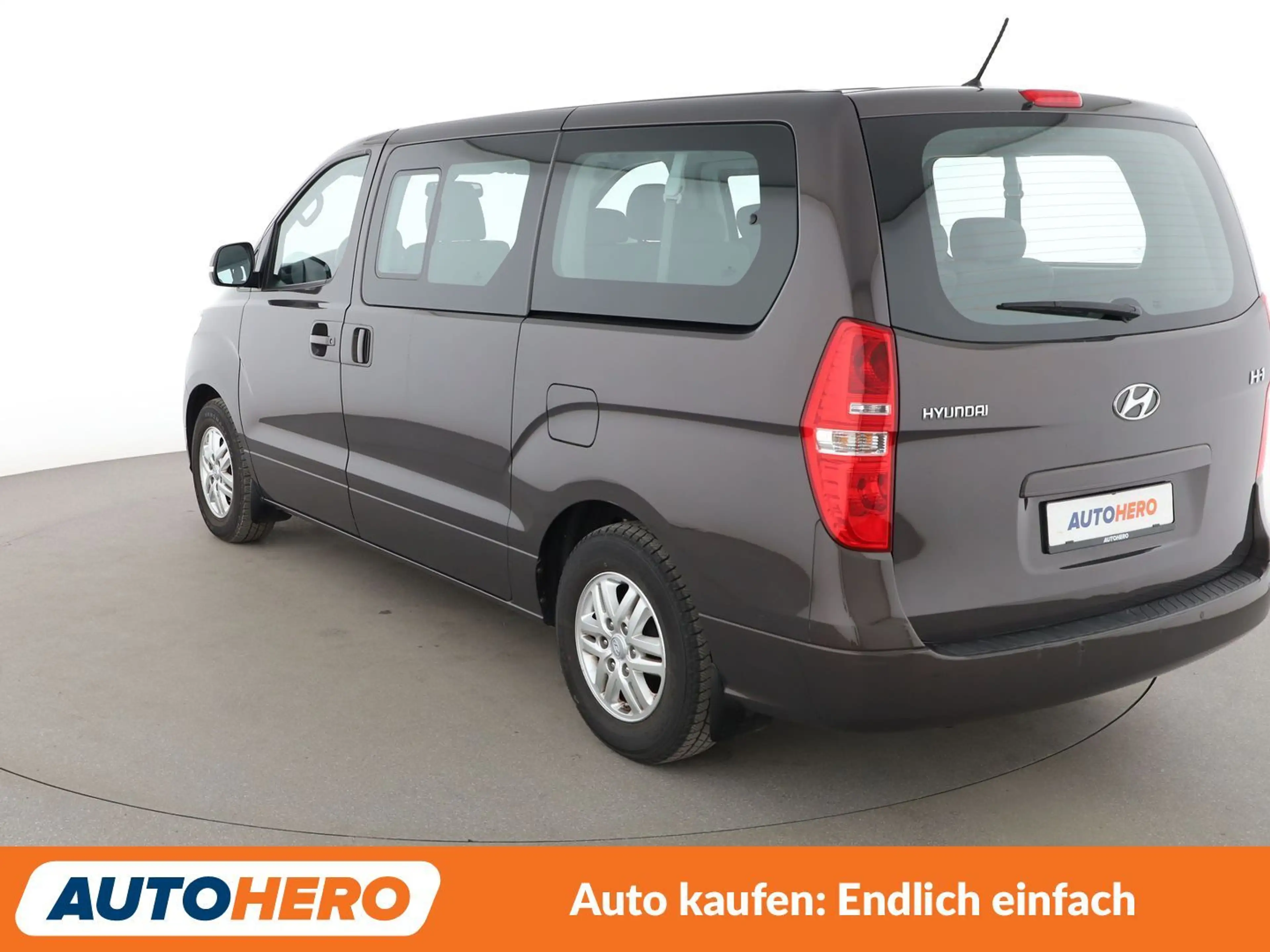 Hyundai H-1 2.5 CRDi Travel Trend *PDC*SHZ* — photo 4