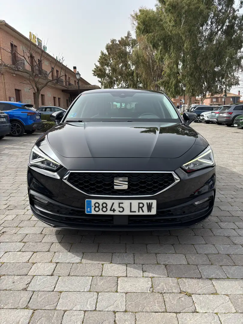 SEAT Leon 1.0 HIBRIDO AUTOMATICO DSG Negro - 1