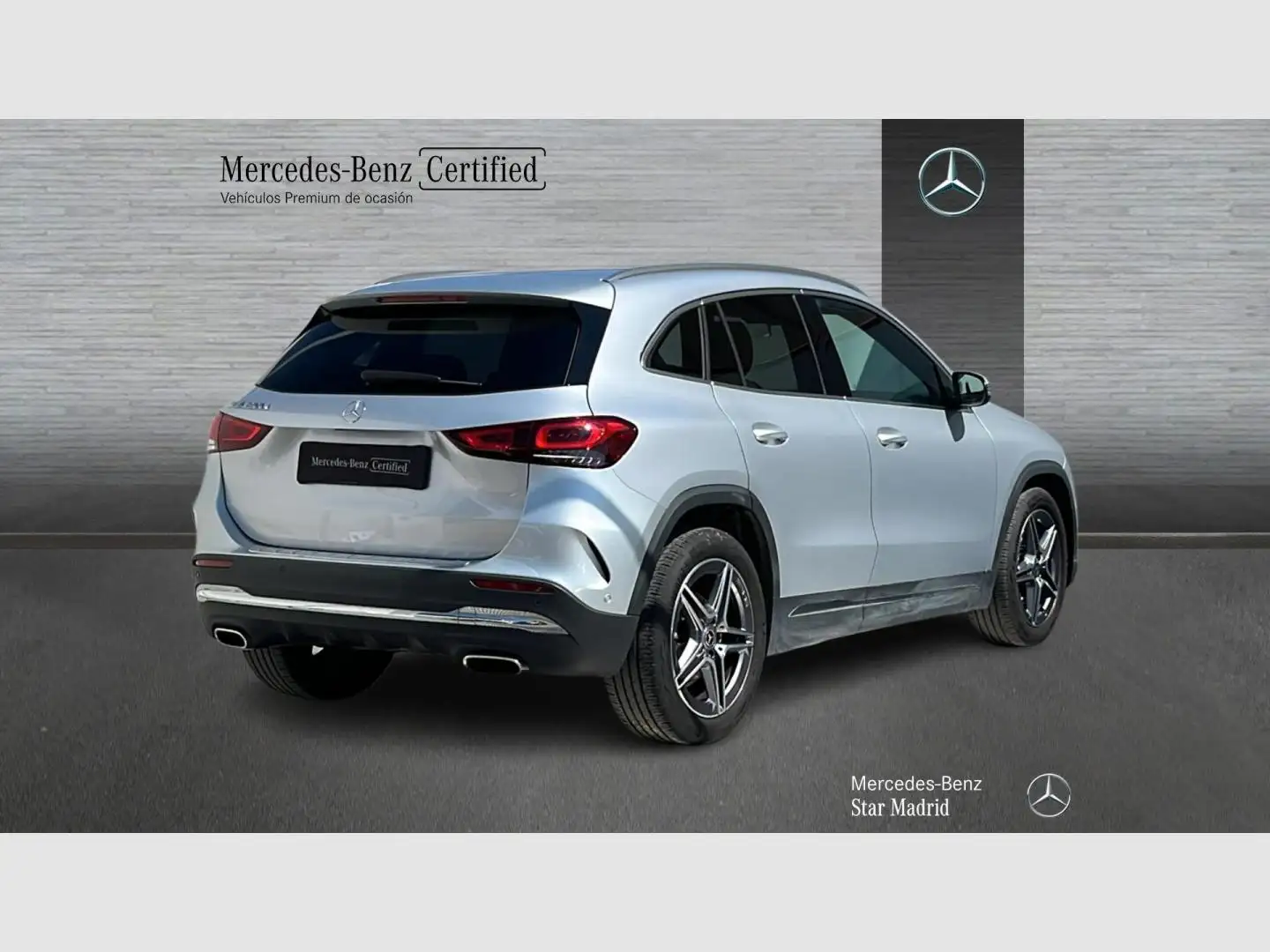 Mercedes-Benz GLA 200 D - 2
