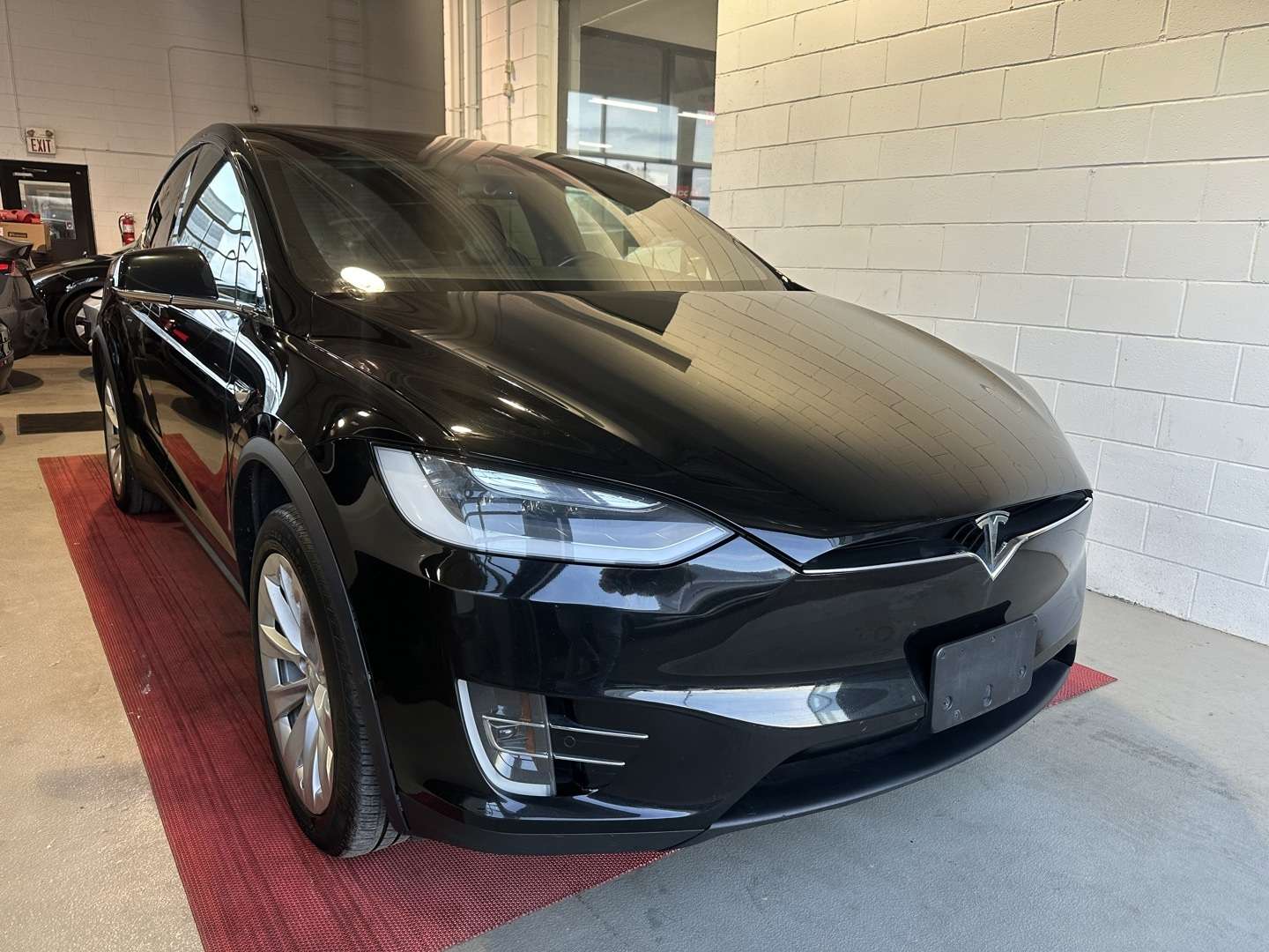 2017 Tesla Model X 75D | Dual Motor | Navigation | Falcon Wings