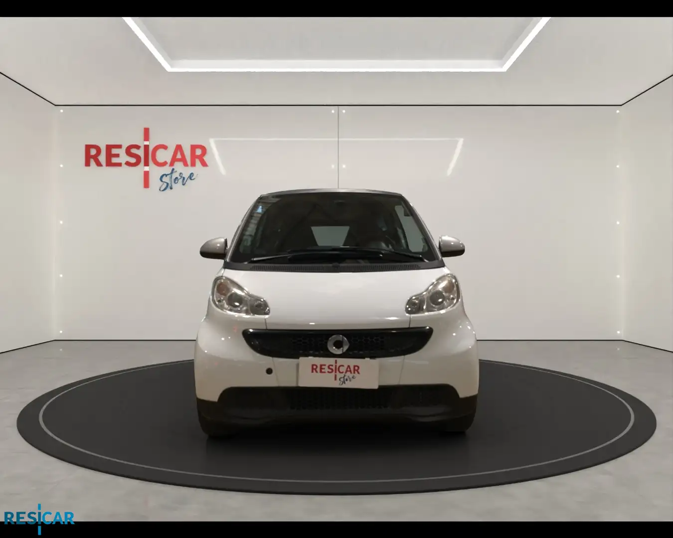smart forTwo coupe 1.0 mhd Pure Bianco - 2