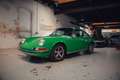 Porsche 911 2,2 S in Conda grün Зелений - thumbnail 2