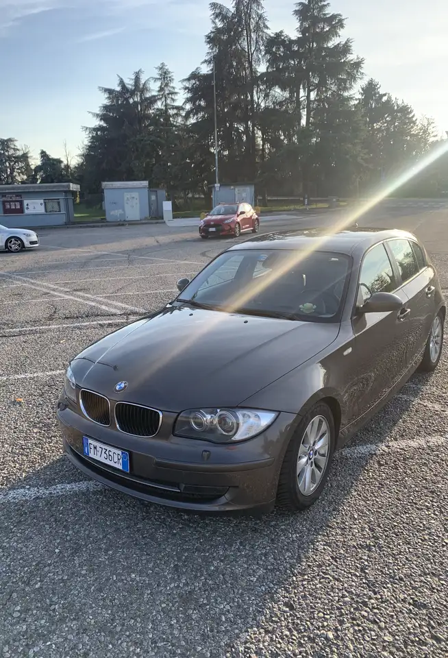 BMW 118