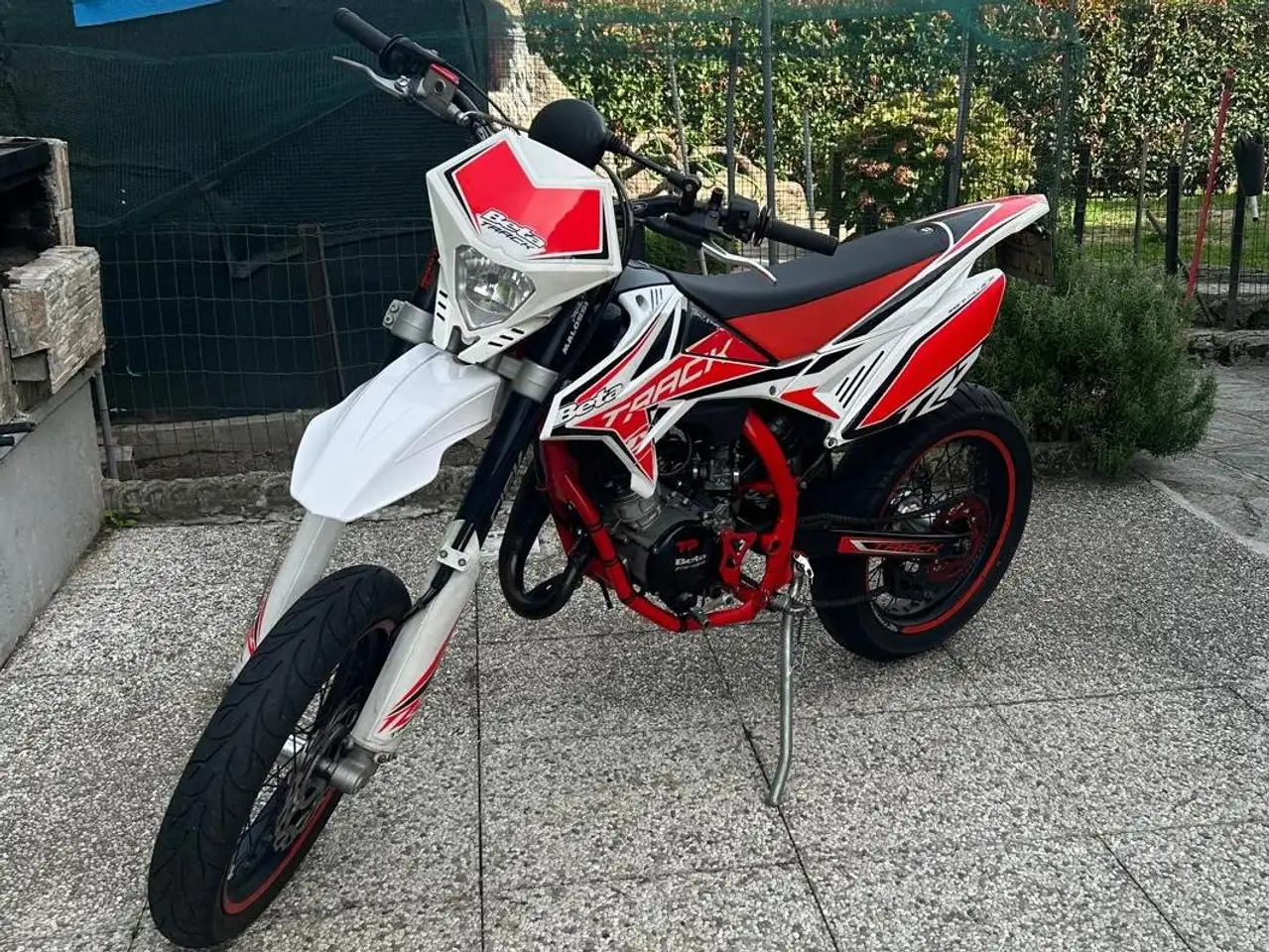 Beta RR 50