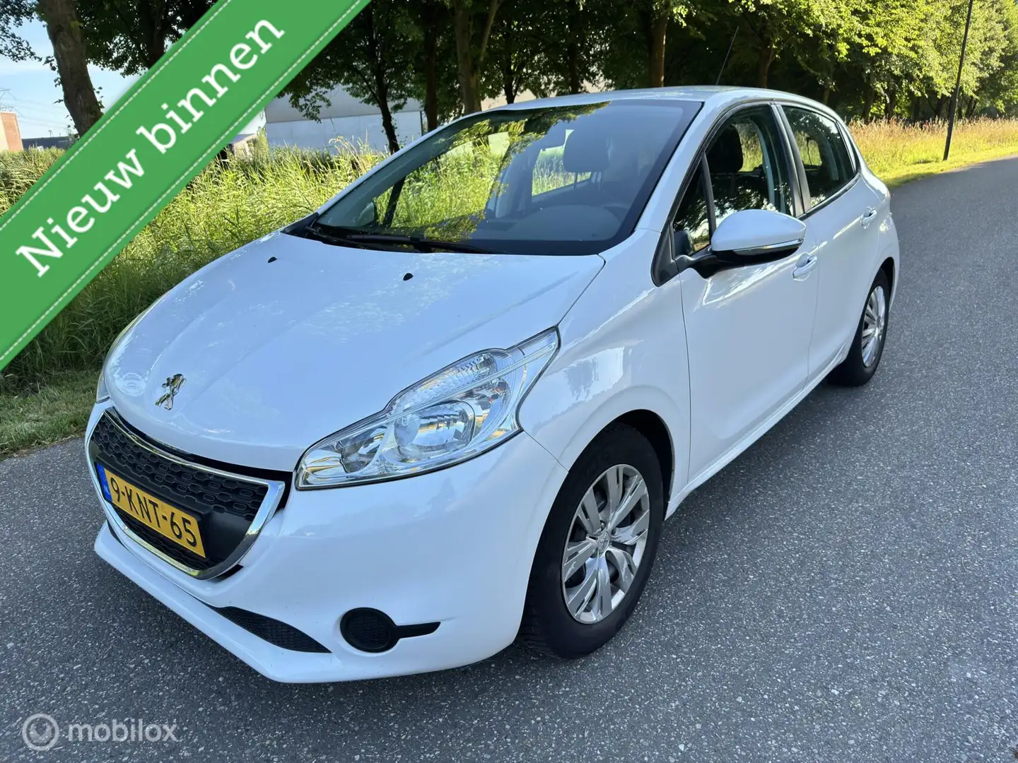 Peugeot 208 1.2 VTi Active*NEW APK 09/26*NAVIGATIE*AIRCO*NAP Wit - 1