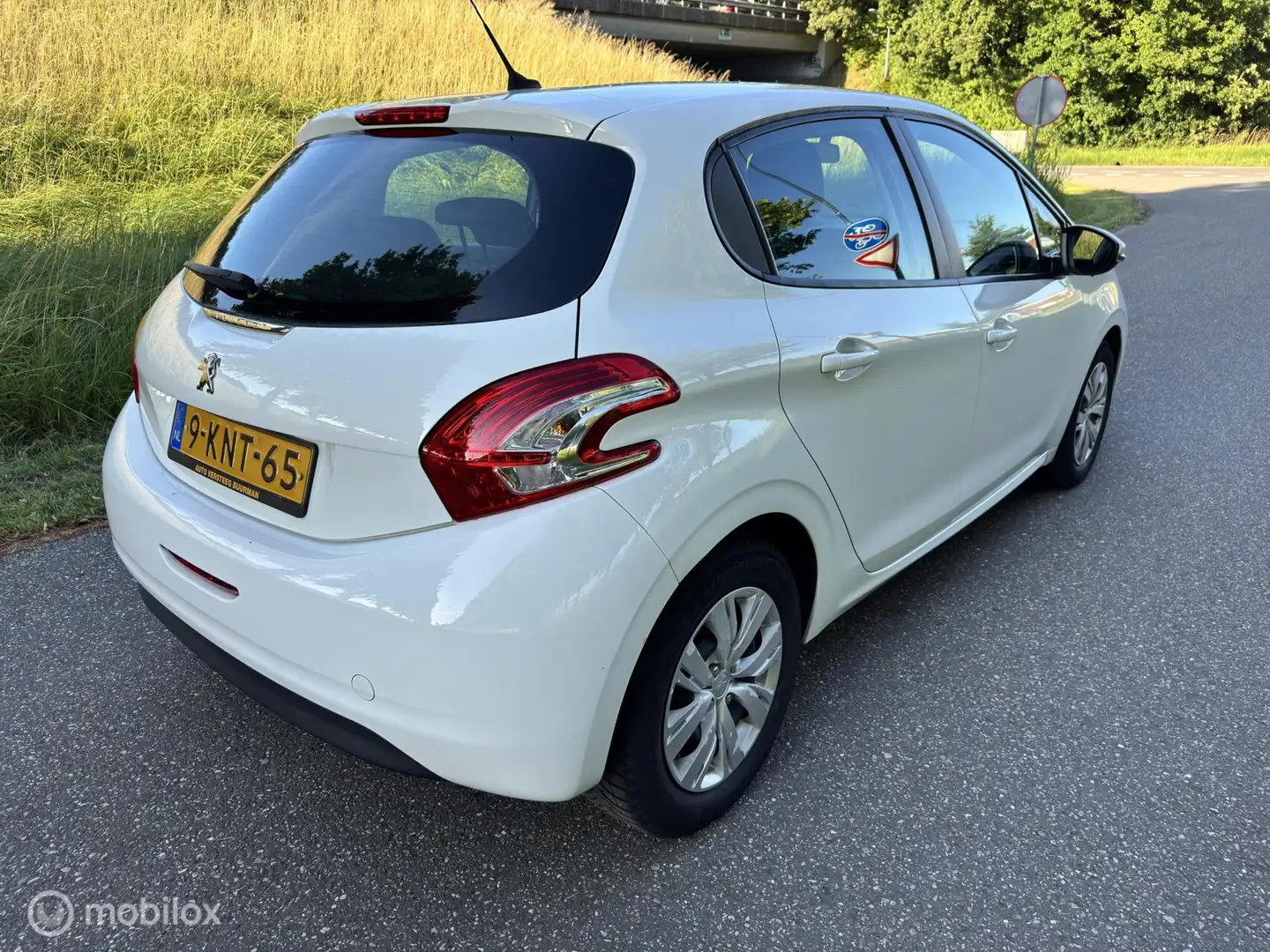 Peugeot 208 1.2 VTi Active*NEW APK 09/26*NAVIGATIE*AIRCO*NAP Wit - 2