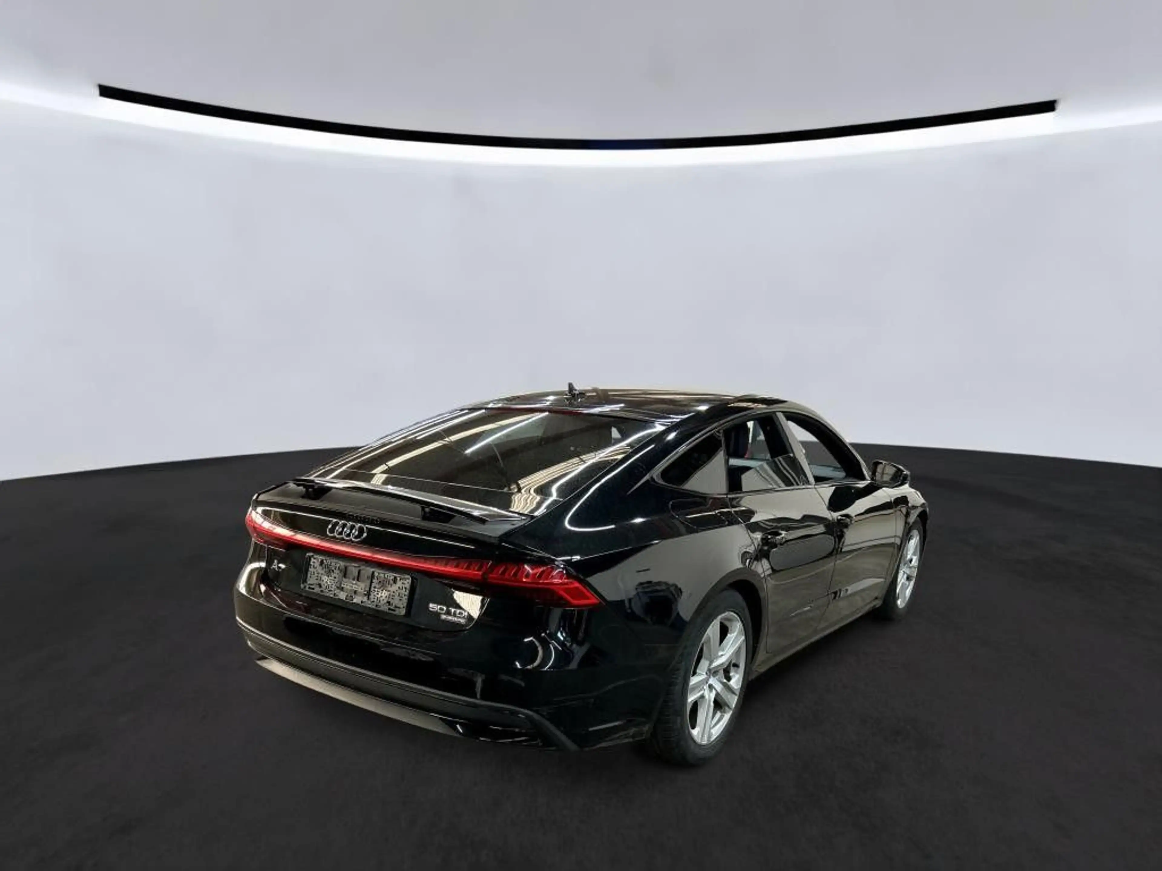 Audi A7 Sportback 50 basis TDI quattro — photo 3