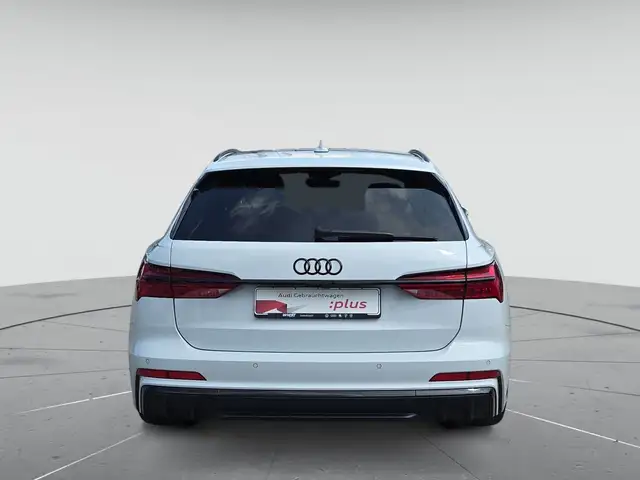 Audi S6 view 7