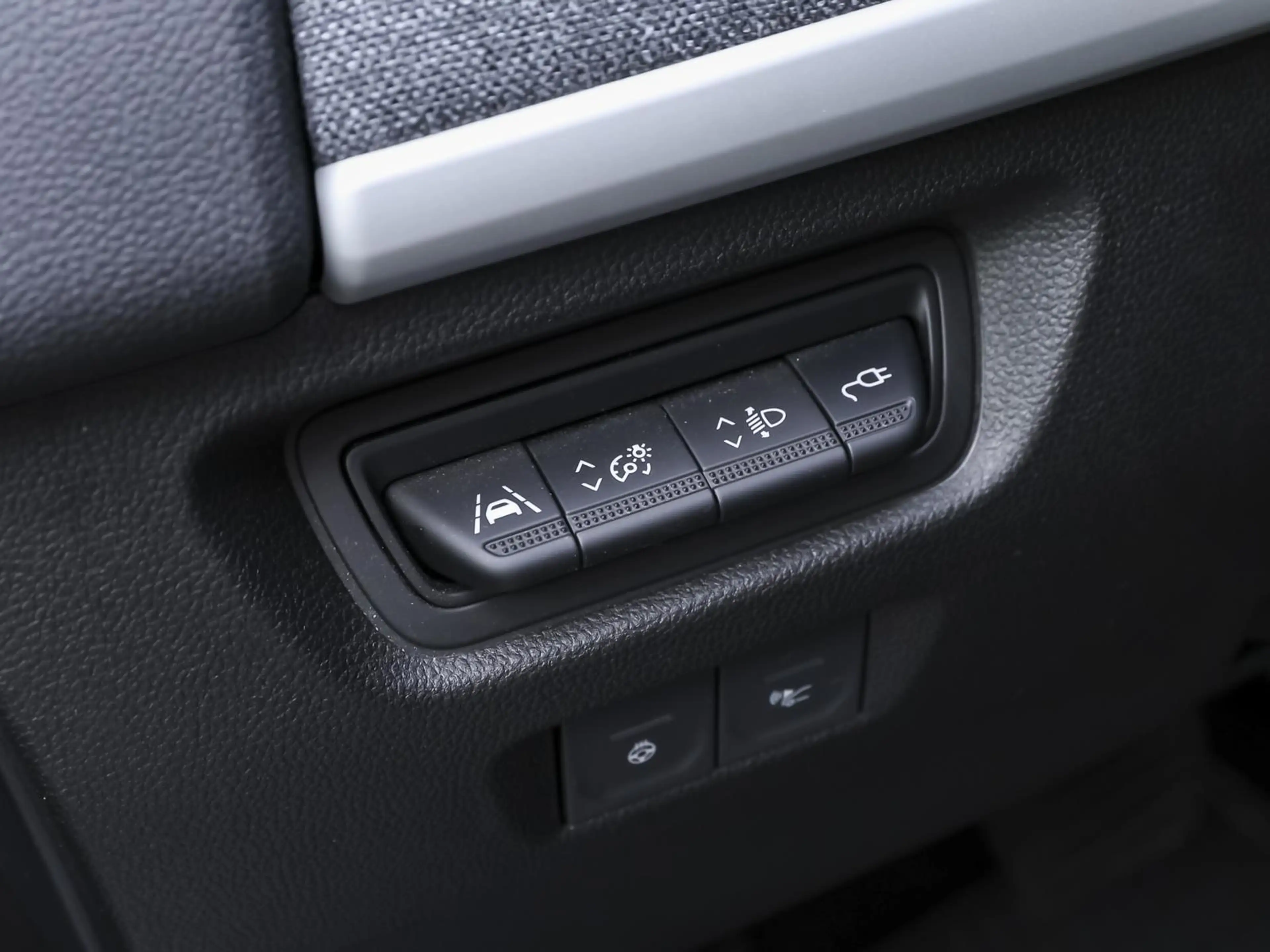 Renault ZOE E-Tech EV50 135 KLIMA NAVI PDC RFK GJR — photo 10