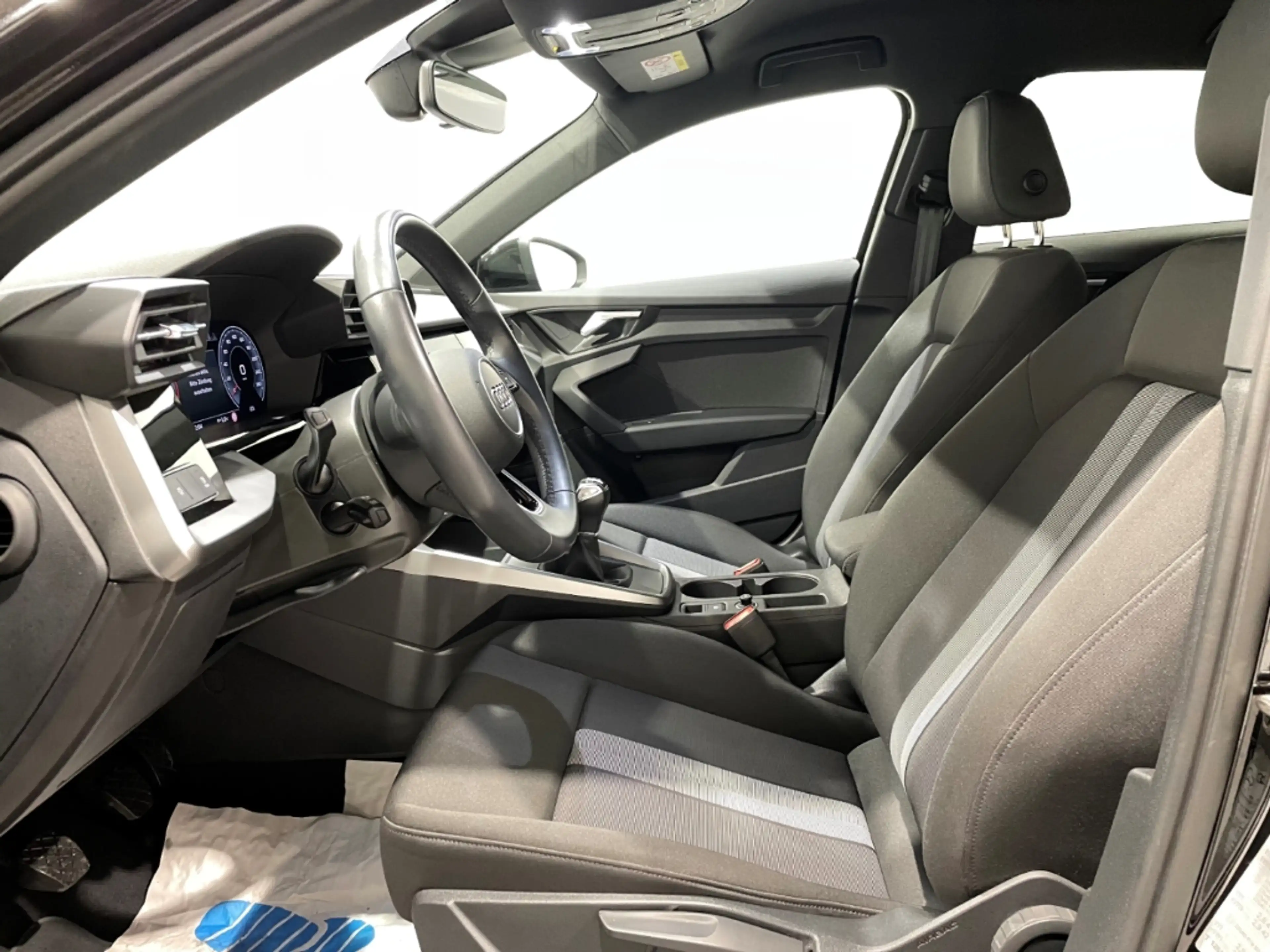 Audi A3 Sportback 35 TDI EU6d Klima Navi LED Virtual Cockp — photo 5