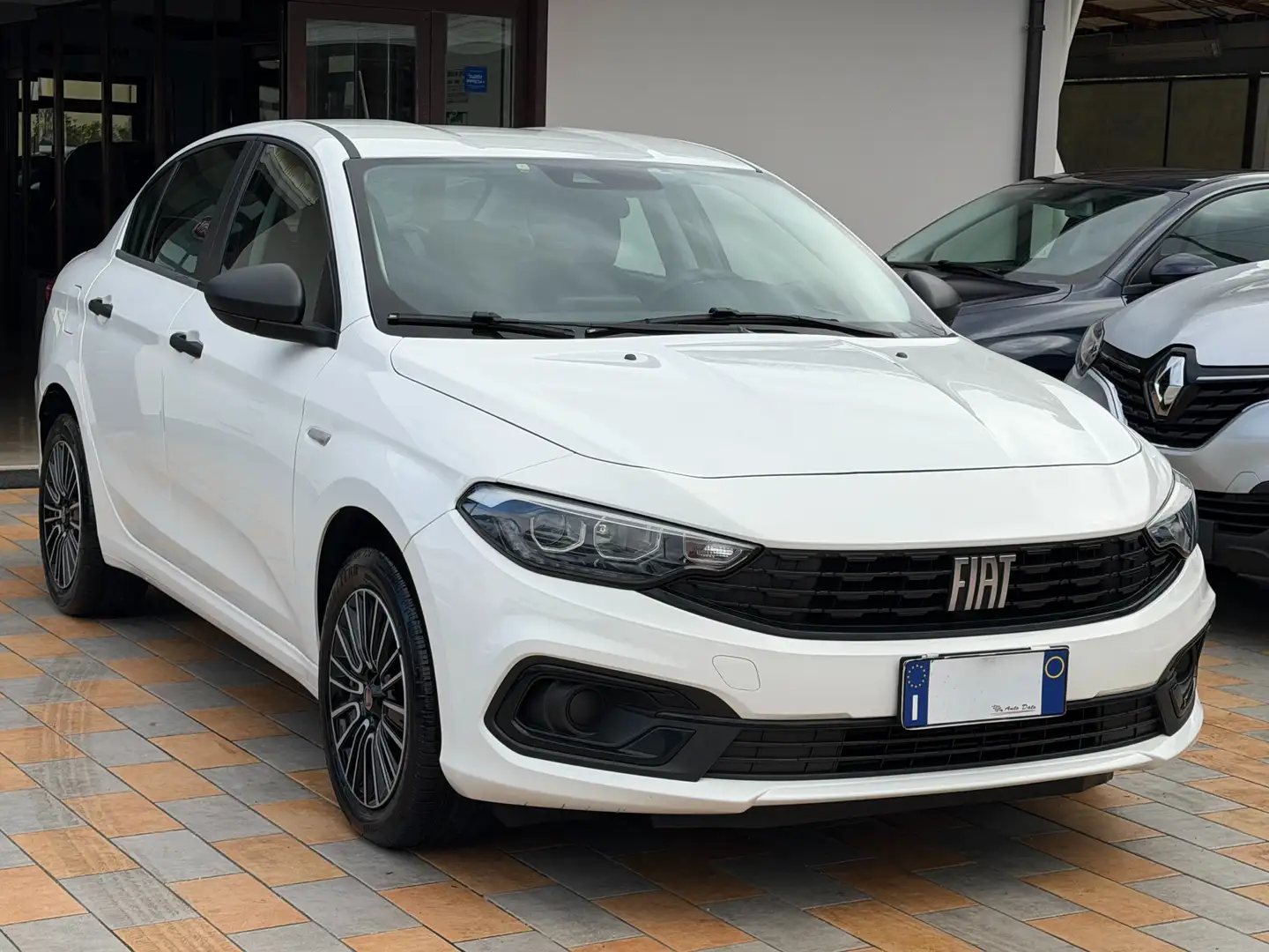 Fiat Tipo New 1.6 M.JET 130 cv. 4 porte CITY LIFE Bianco - 2