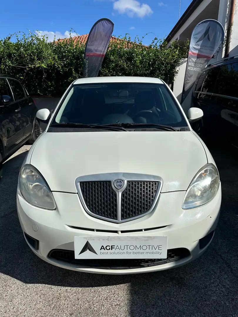 Lancia Ypsilon Ypsilon II 2007 1.4 8v E-Collection ecochic Gpl Blanc - 1