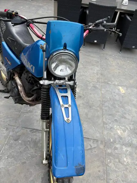Suzuki DR 250 - foto 4