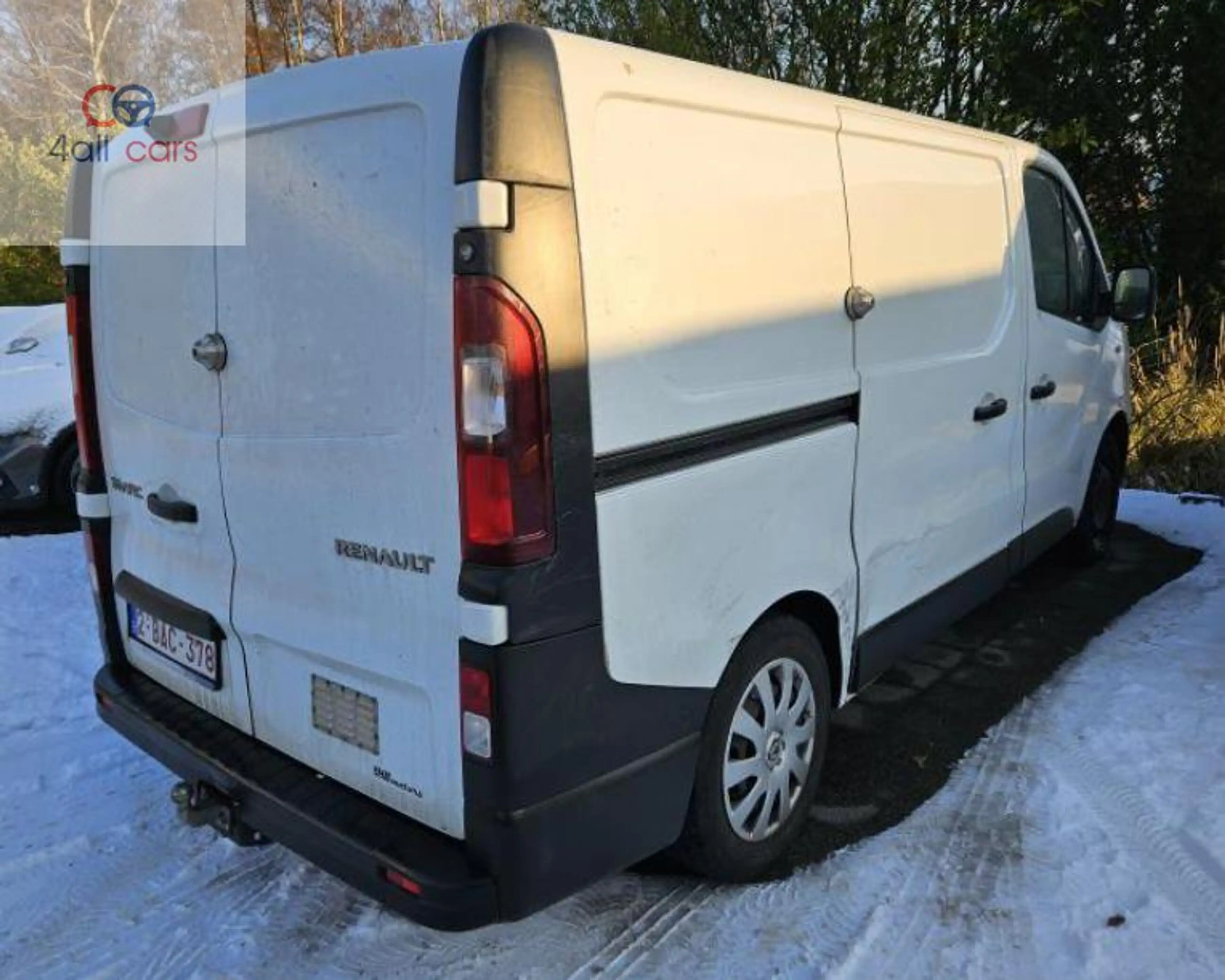 Renault Trafic 3311 Grand Confort L1H1 Navi Trekh Cam180° PDC-A Airco Cruise 1.6dCi 125pk S/S bvm6 — photo 4