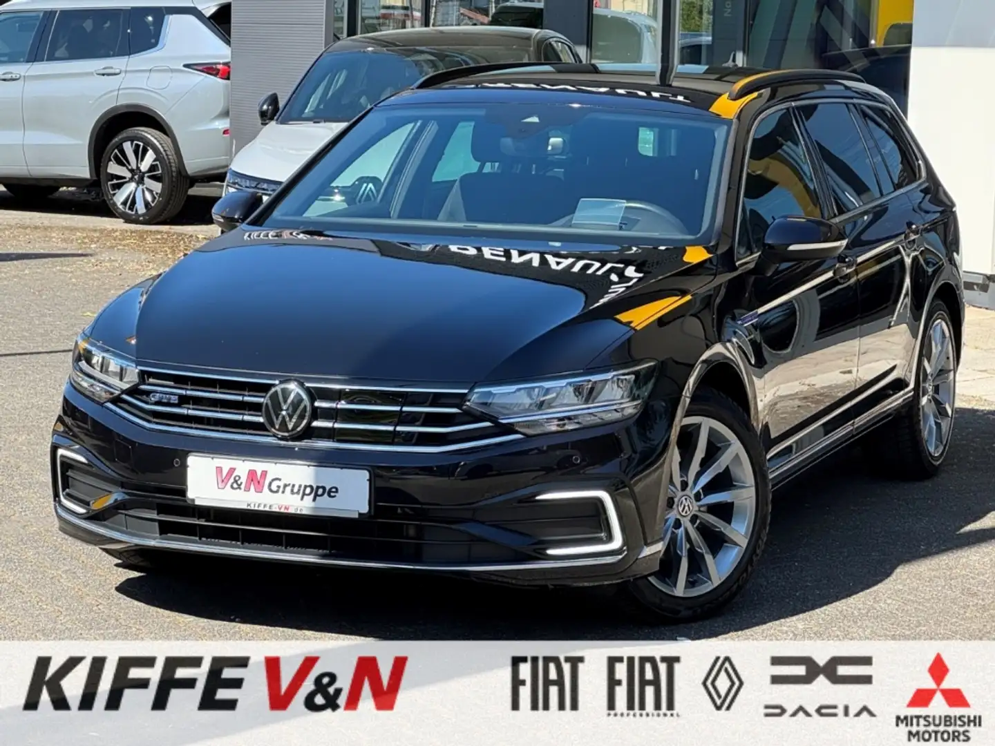 Volkswagen Passat Variant GTE NAVI MASSAGE HUD SDTHZ KAMERA Noir - 1