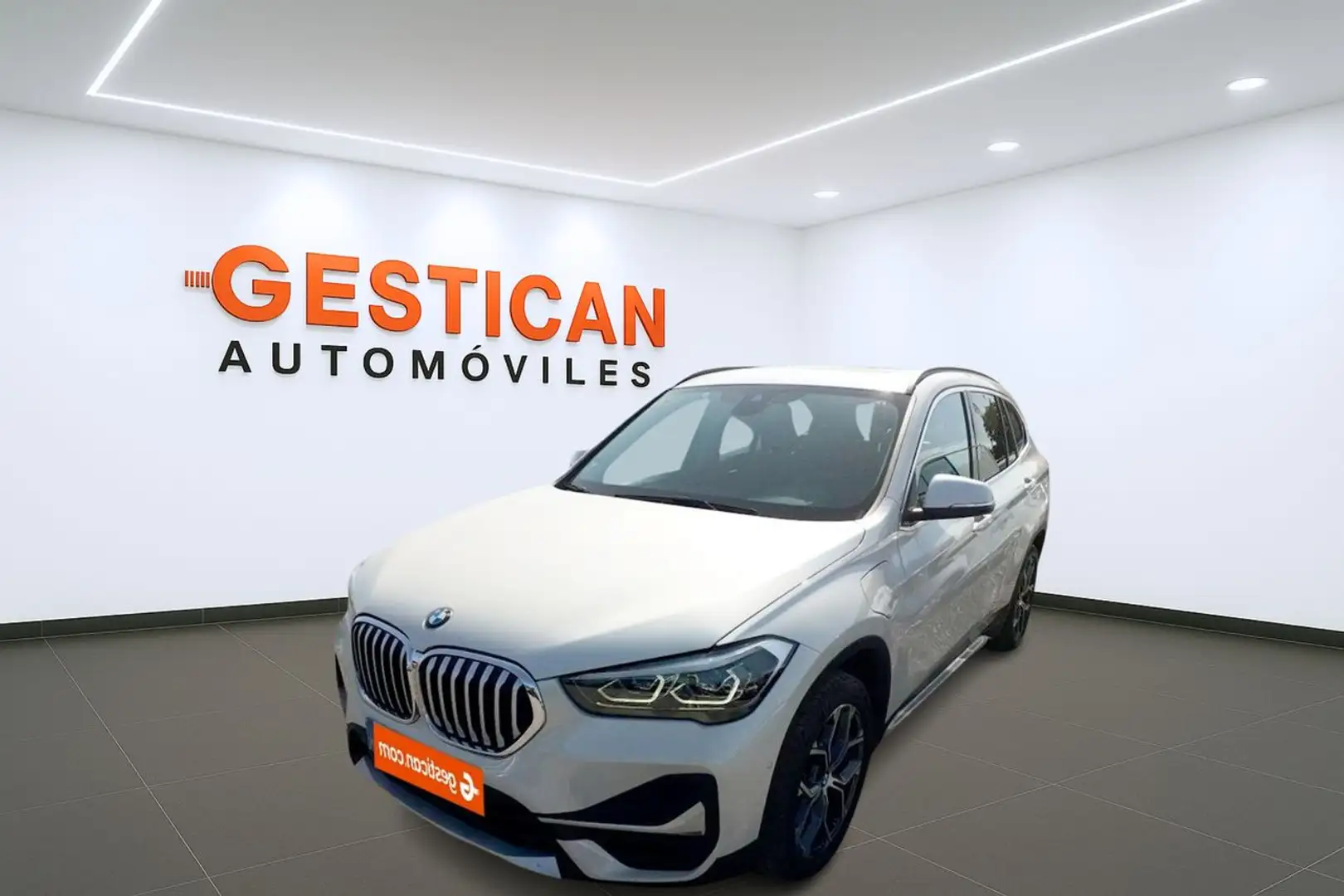 BMW X1 xDrive25e Blanco - 1