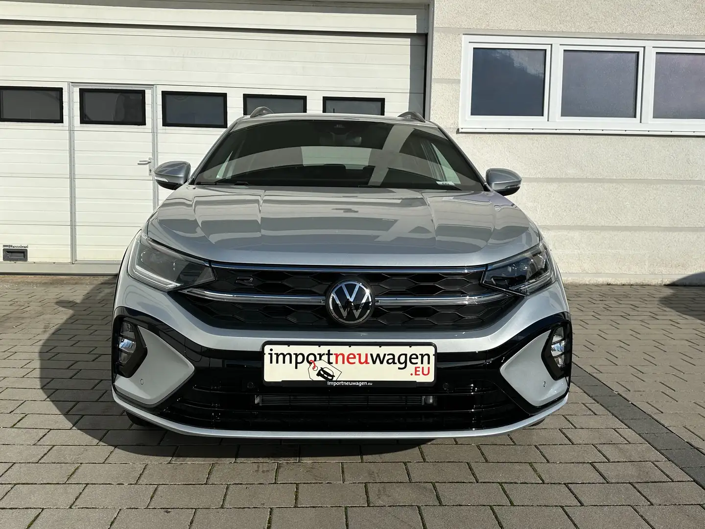 Volkswagen Taigo R-Line 1.0 TSI DSG Kamera+Cockpit Pro+IQ.Light! Silber - 2