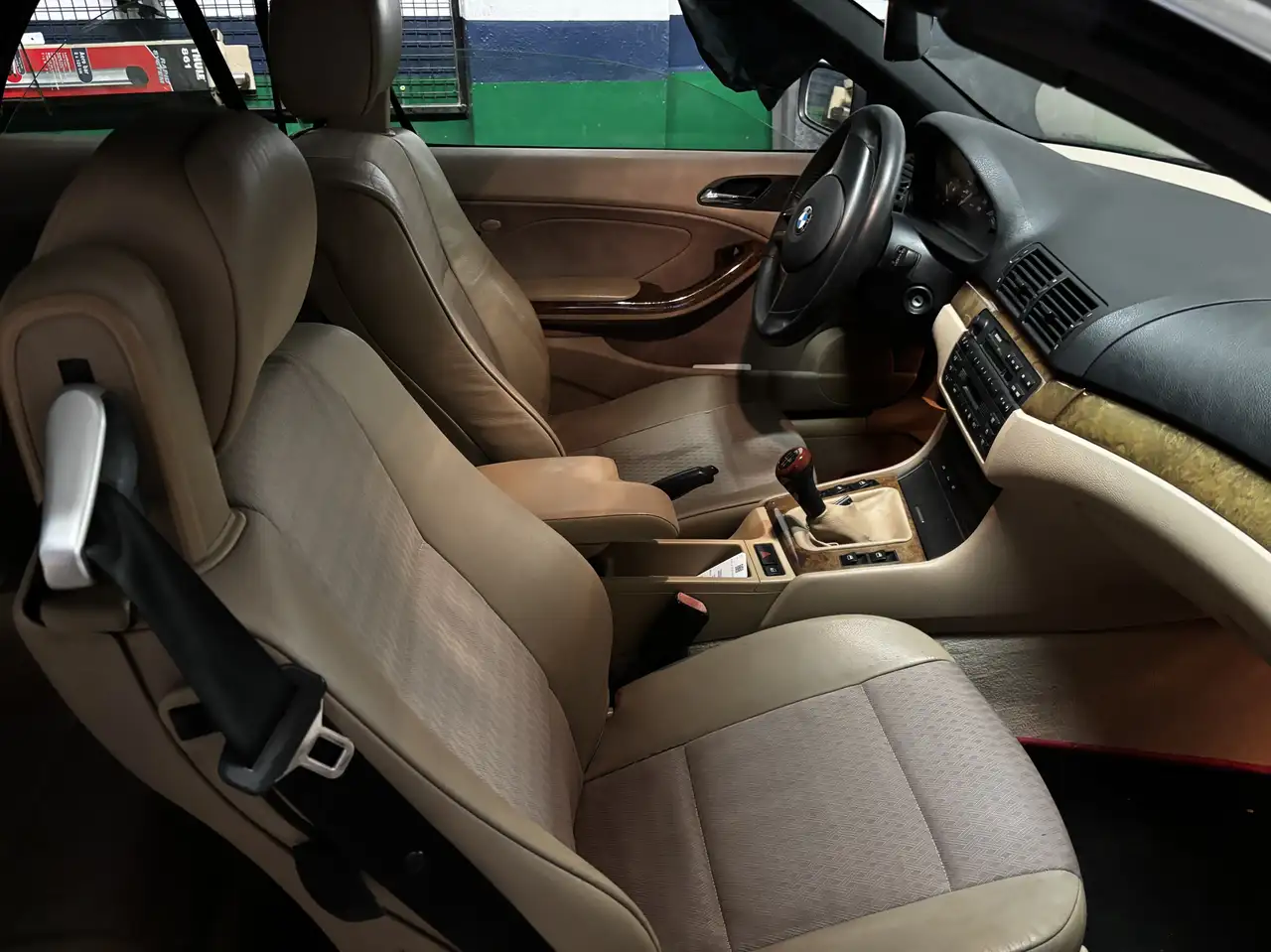 BMW 320i Cabrio c/hardtop, foto 5