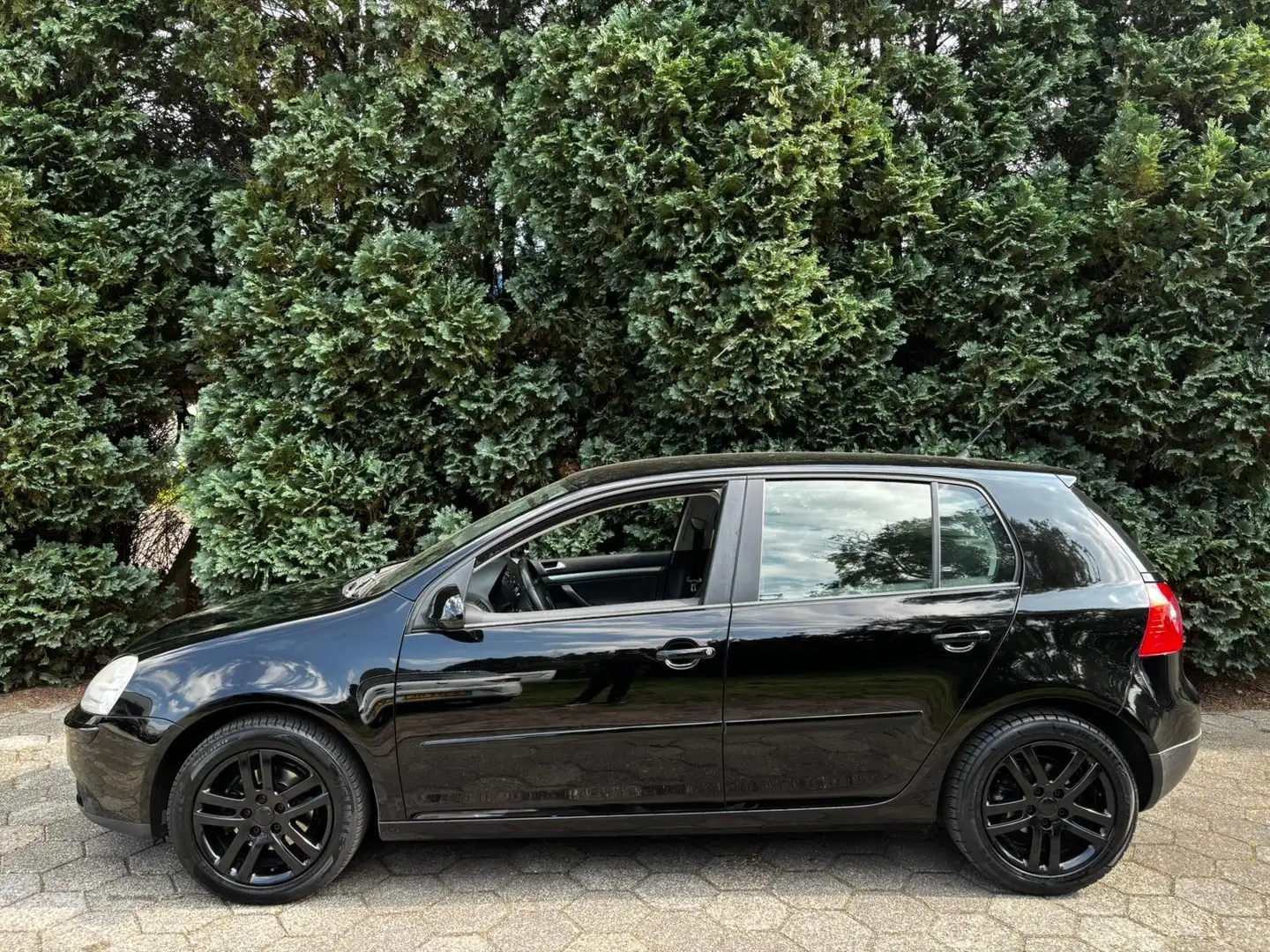 Volkswagen Golf 1.4 | 5-Deurs | Stoelverwarming | Navi Zwart - 2