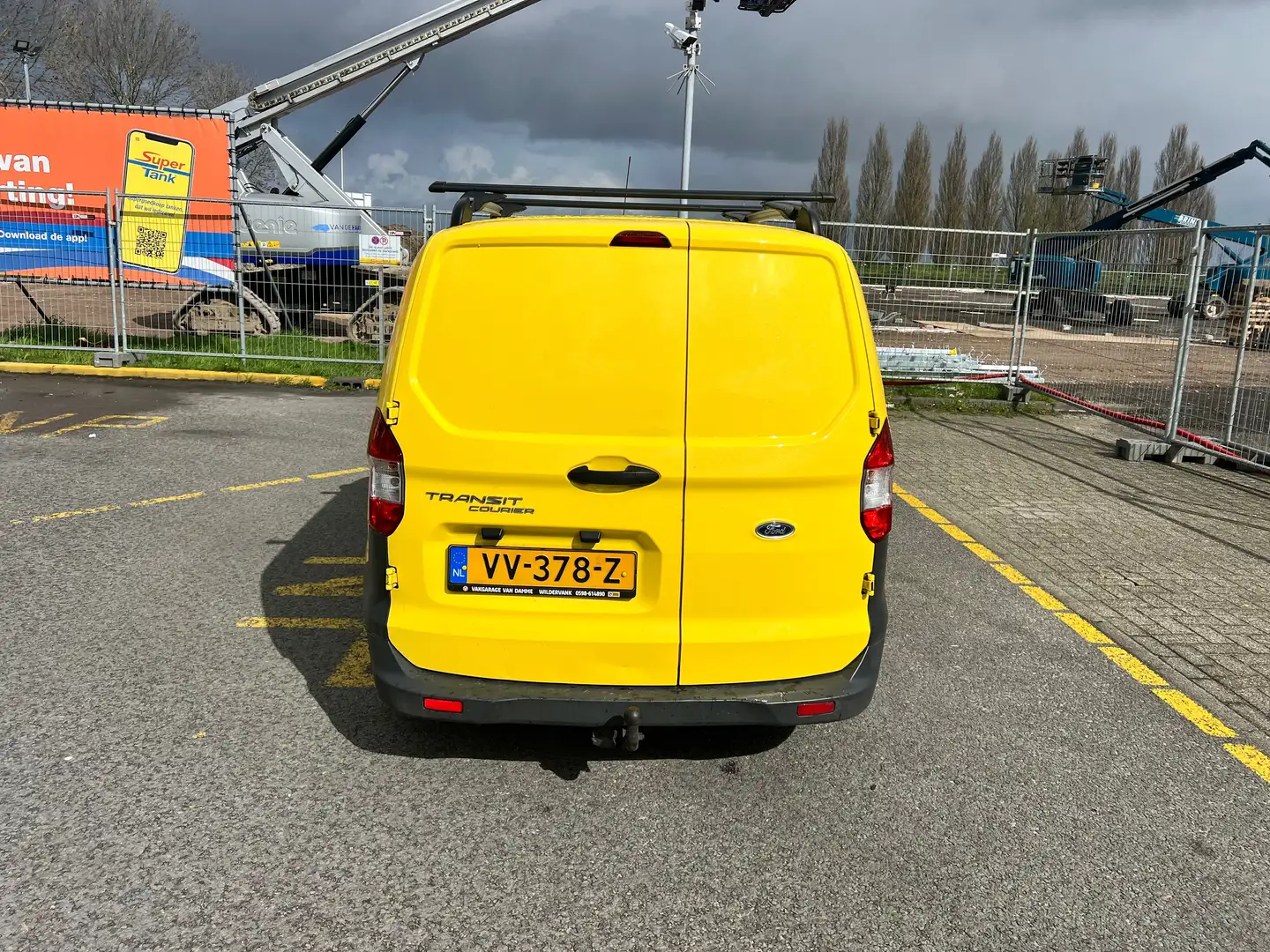 Ford Transit Courier 1.5 TDCI Trend S Geel - 2