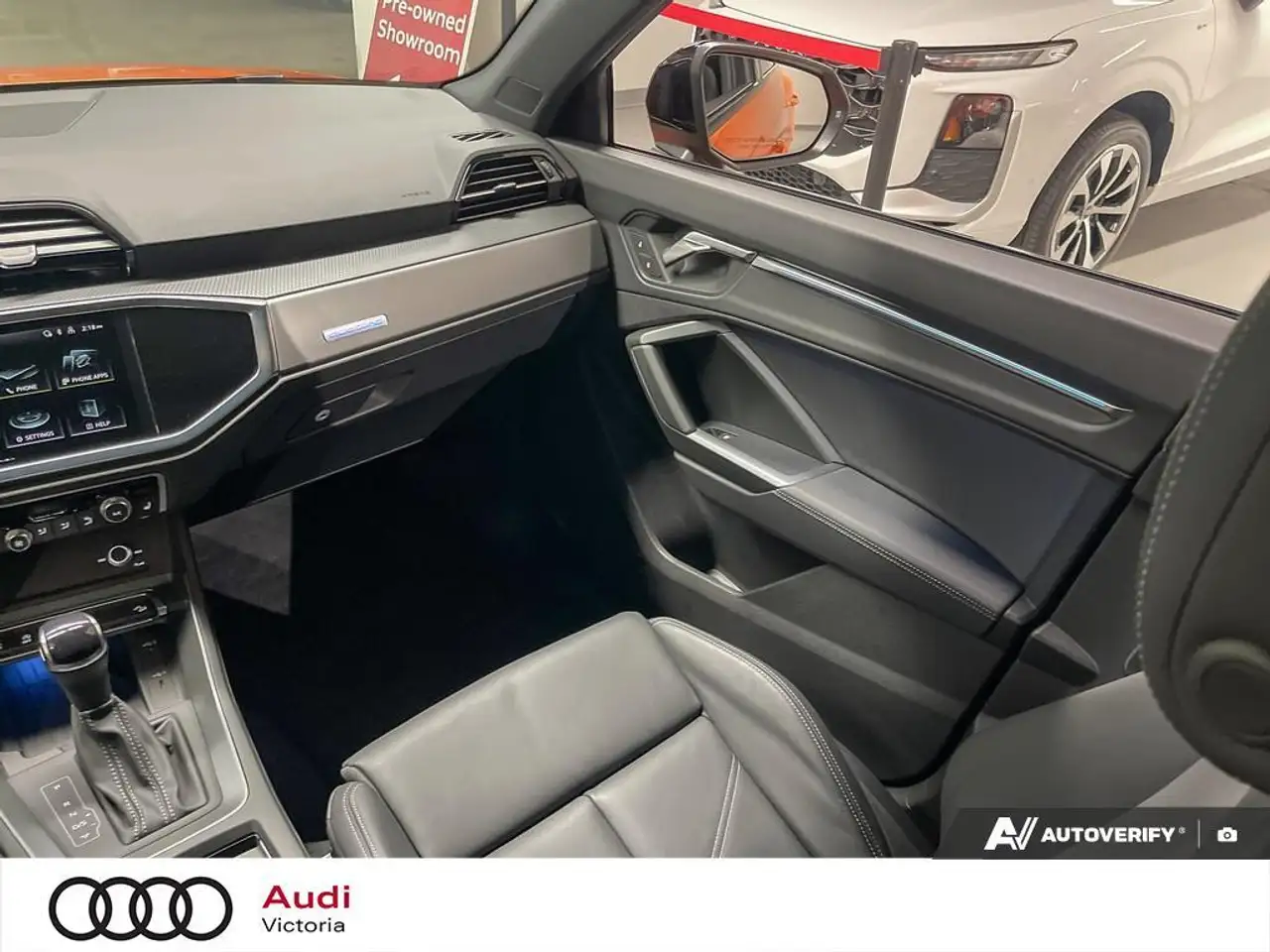 Audi Q3 снимка Audi Q3