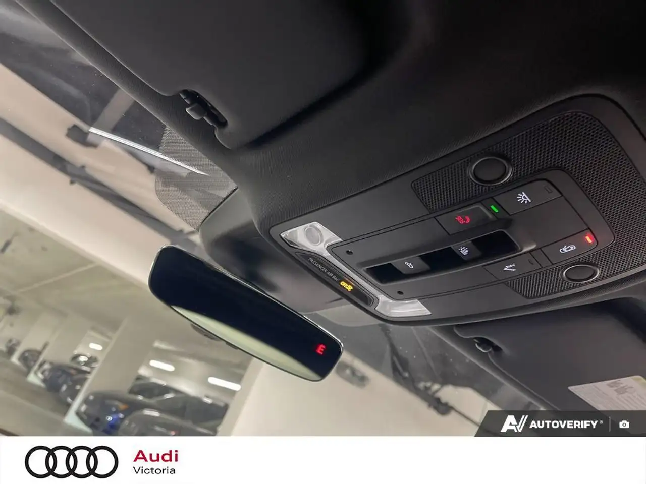 Audi Q3 снимка Audi Q3