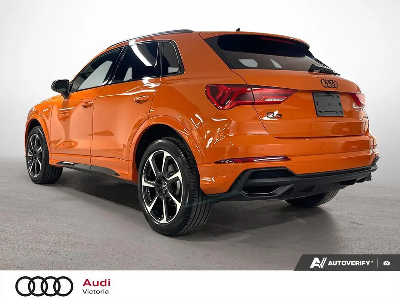 Audi Q3 снимка Audi Q3