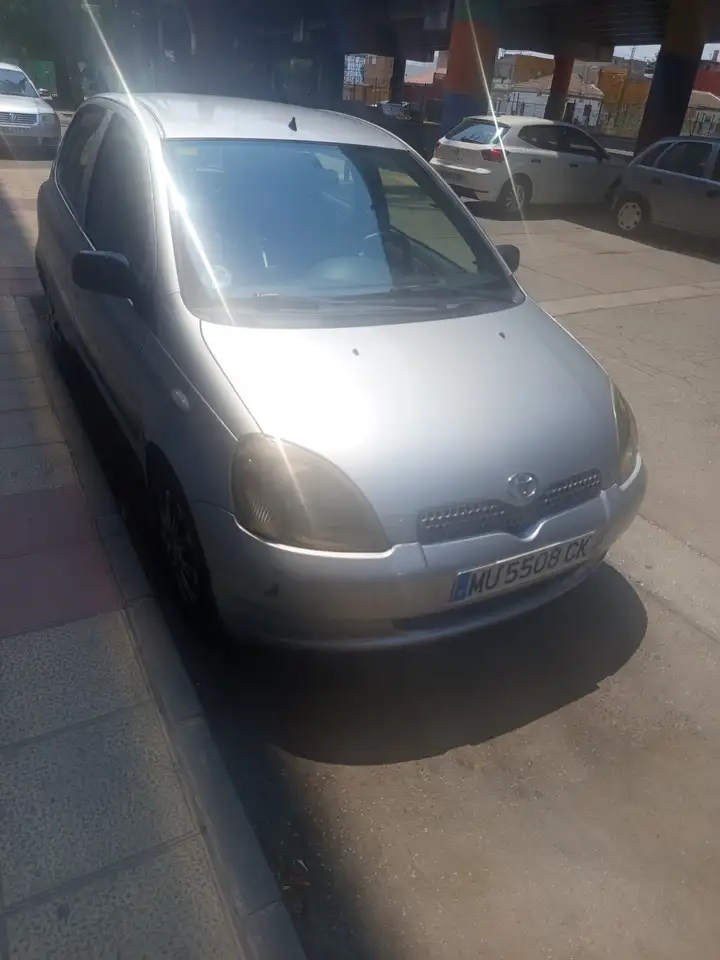 Toyota Yaris 1.0 Start, foto 2