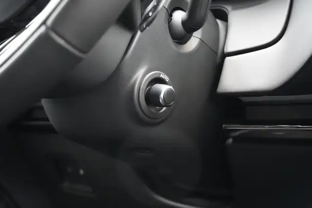 Land Rover Range Rover Sport 3.0 PHEV SWB Dynamic HSE Ansicht 32