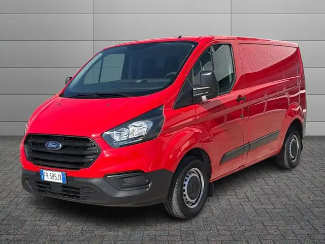 2018 Ford Transit Custom in Red for sale