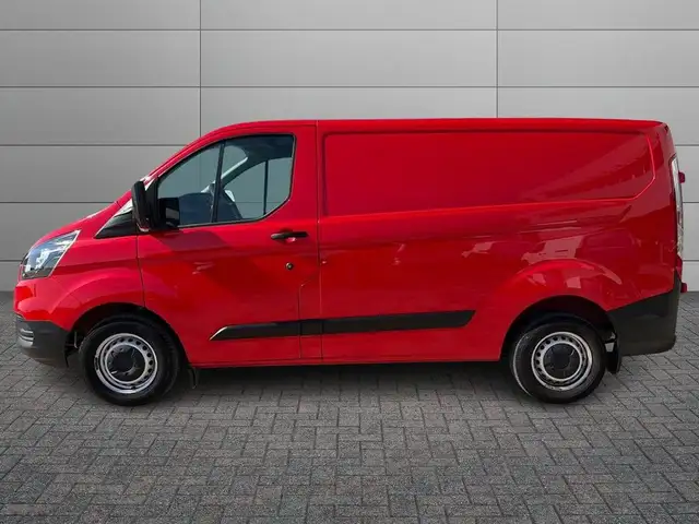 Ford Transit Custom view 2