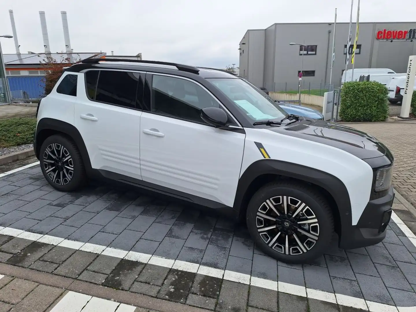 Renault R 4 E-Tech Iconic 150 Comfort Range Weiß - 2