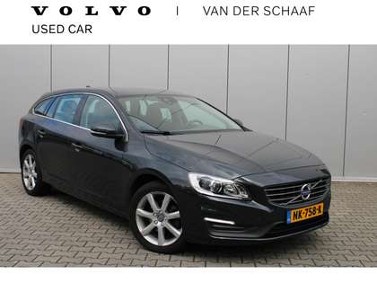 Volvo V60 T3 Nordic+ / Trekhaak / Dealer onderhouden / Parke