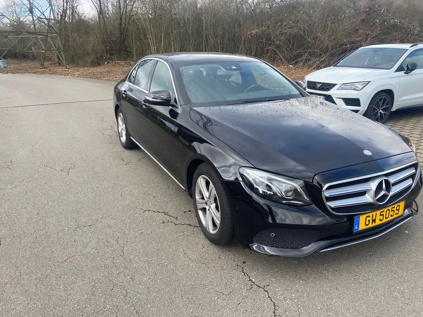 Mercedes-Benz 200 Business 9G tronic Černá - 2