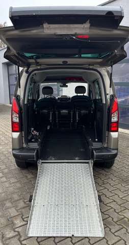 Citroen Berlingo XTR Behindertengerecht Rollstuhlrampe 3+Rolli