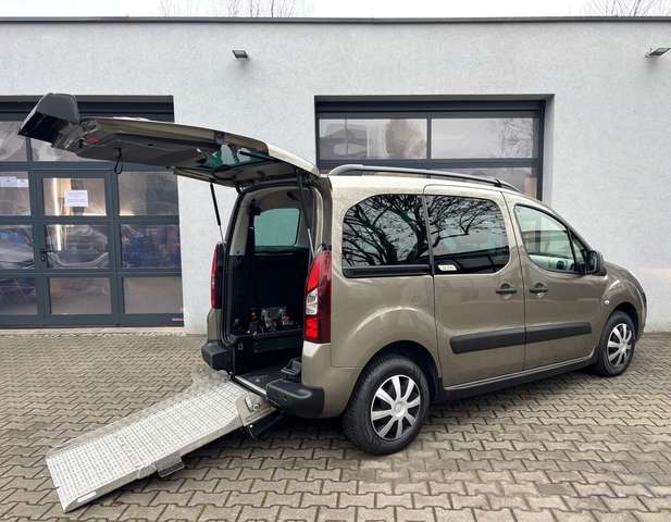 Imagine Citroen Berlingo XTR Behindertengerecht Rollstuhlrampe 3+Rolli
