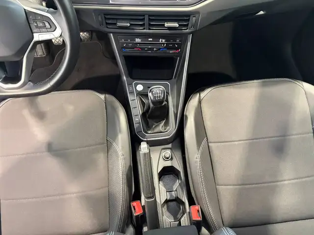 Volkswagen Taigo view 12