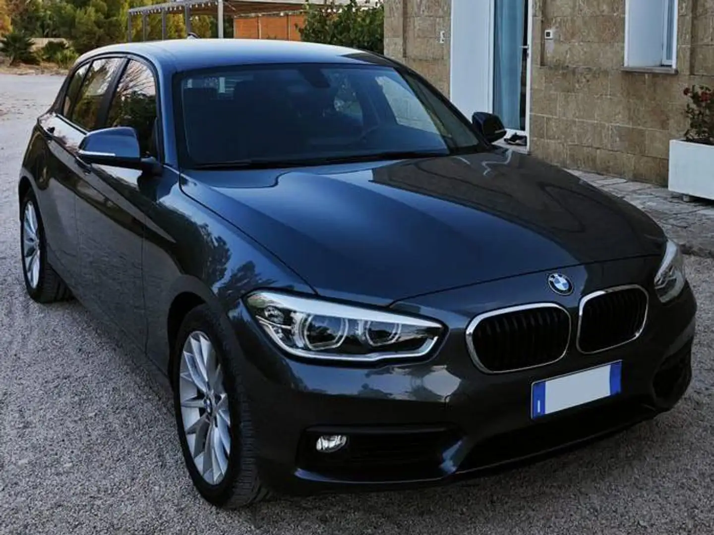 BMW 118 Serie 1 F/20-21 2015 118d Sport 5p auto Grigio - 1