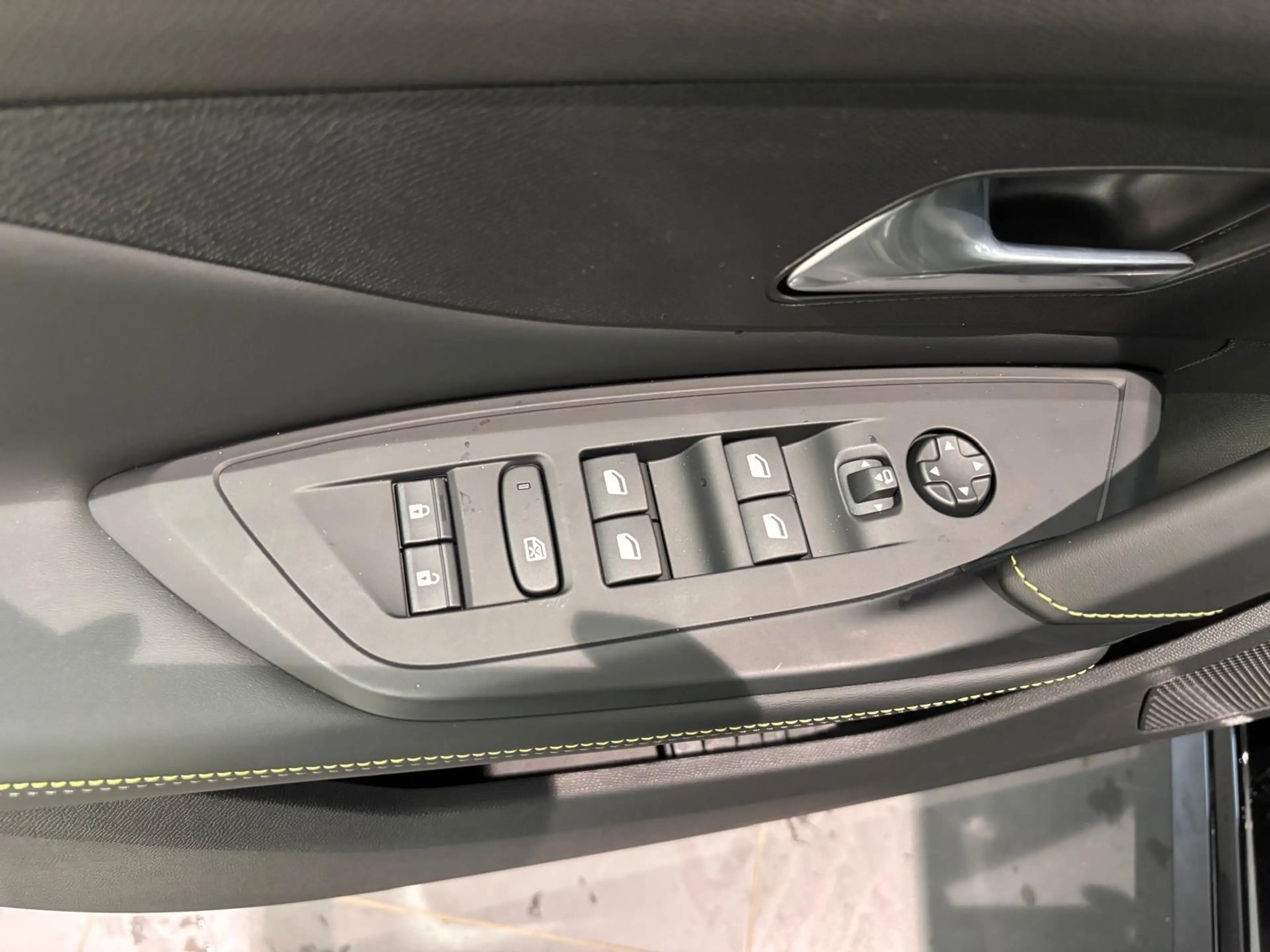 Peugeot 308 e-308 SW GT 54 kWh Climate Control | Voorstoelen E — photo 11