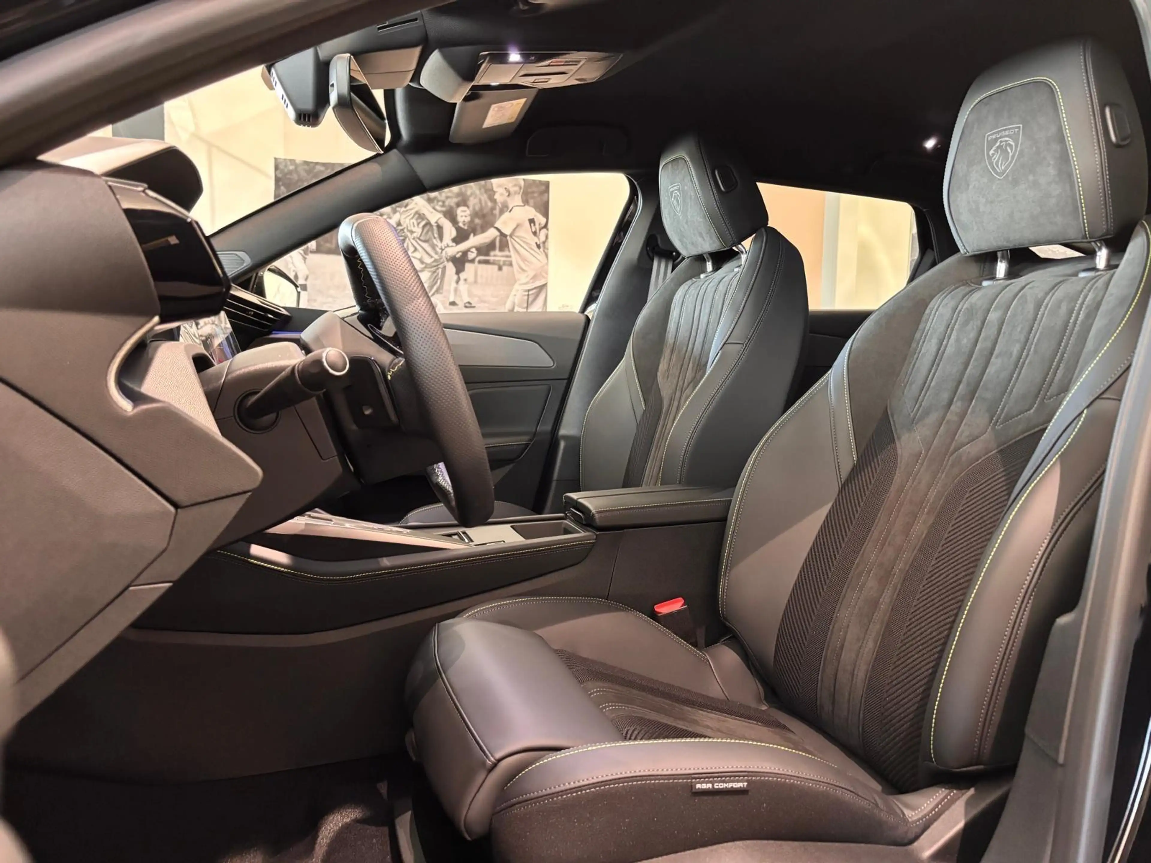 Peugeot 308 e-308 SW GT 54 kWh Climate Control | Voorstoelen E — photo 13