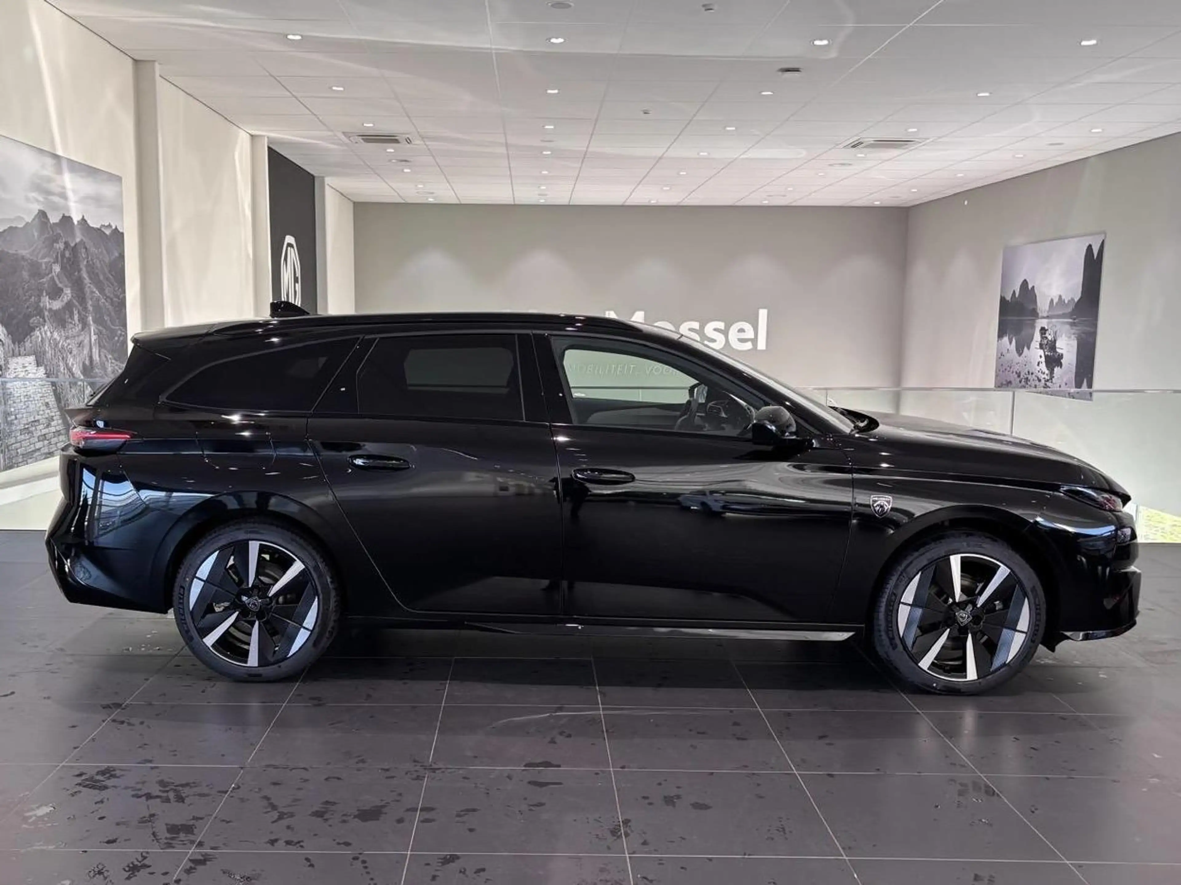 Peugeot 308 e-308 SW GT 54 kWh Climate Control | Voorstoelen E — photo 6