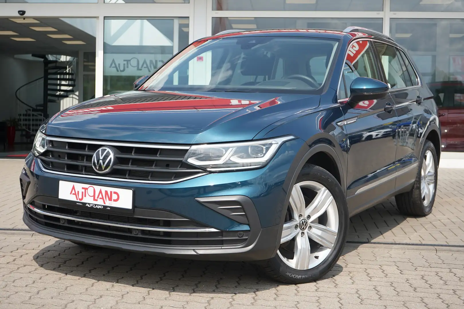 Volkswagen Tiguan 2.0 TDI Life 4Motion LED Navi ACC Head-Up Bleu - 2