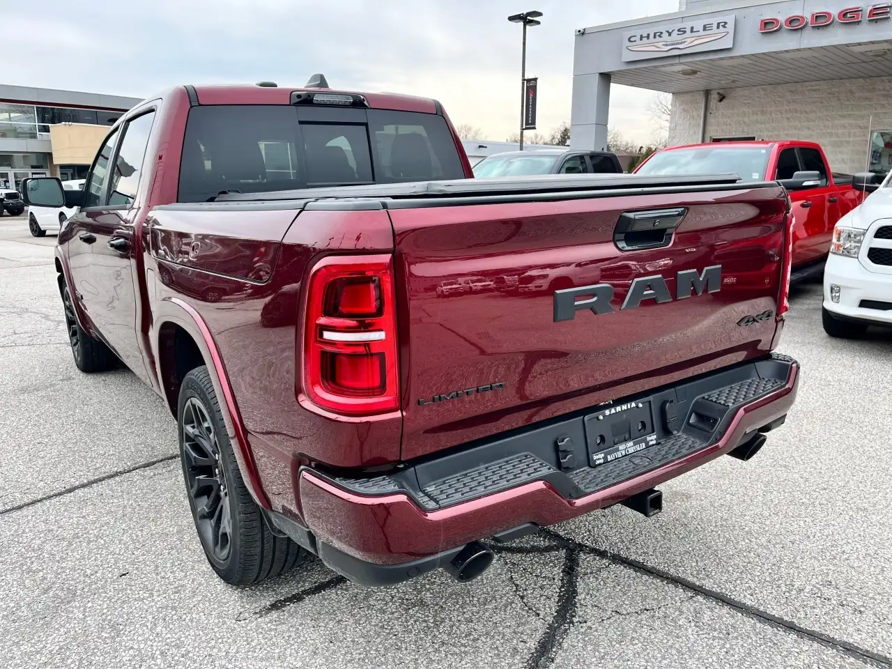 RAM 1500 снимка RAM 1500