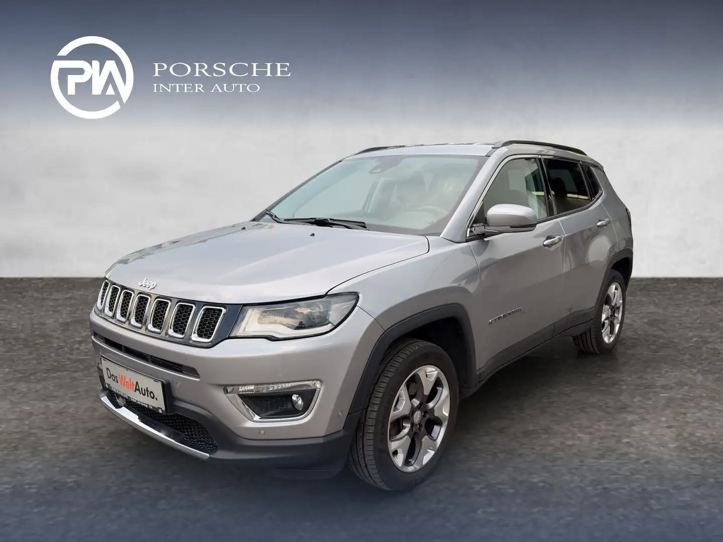 Jeep Compass 2,0 MultiJet AWD 9AT 140 Limited Aut. Grau - 1