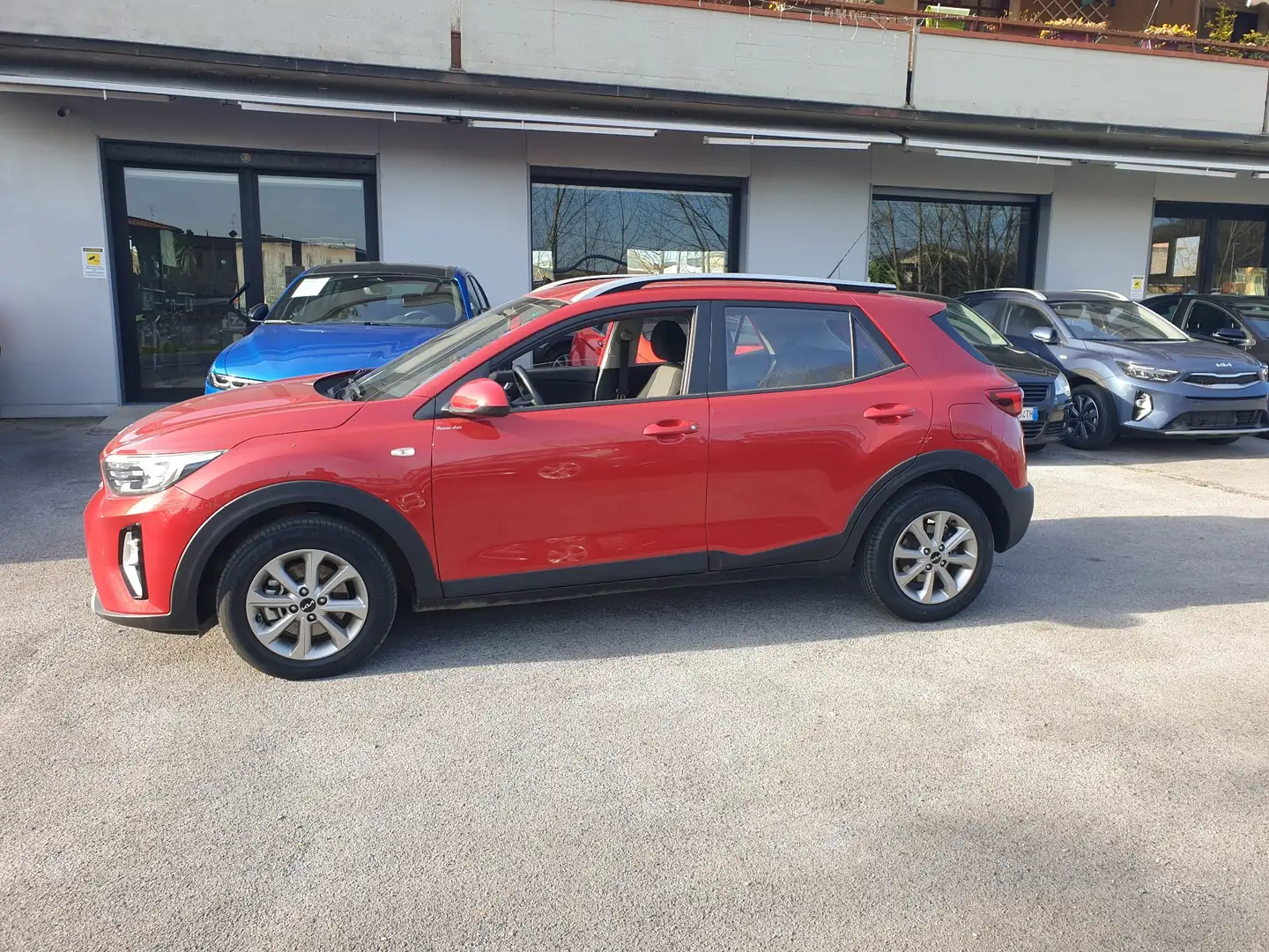 Kia Stonic Stonic 1.2 dpi Urban 84cv KM 22.000 Rot - 2