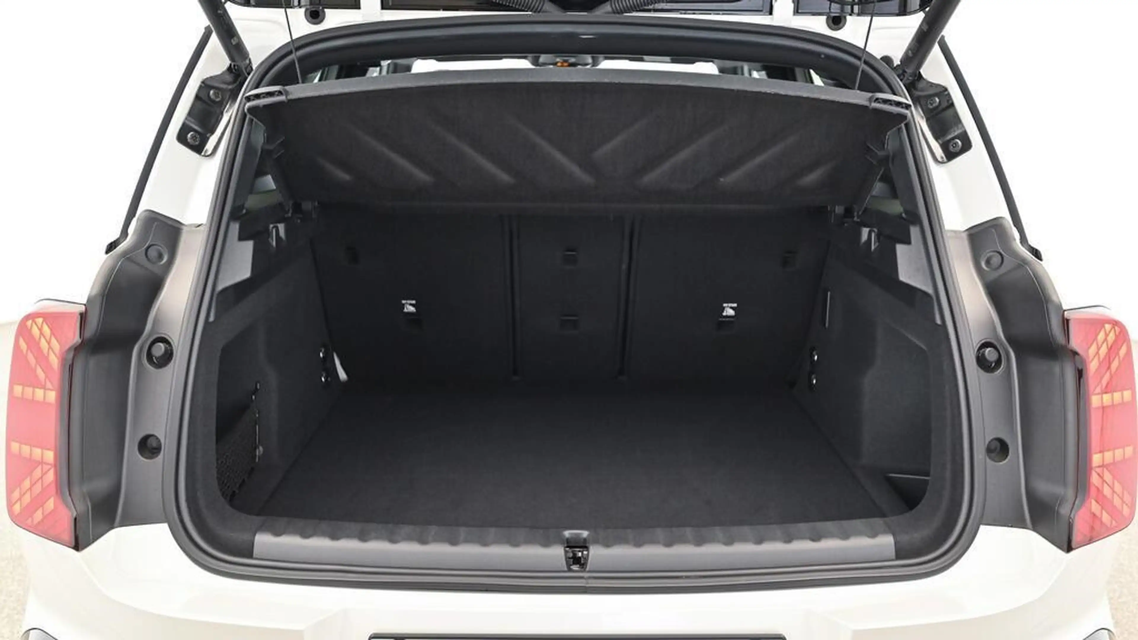 MINI Countryman E — photo 9
