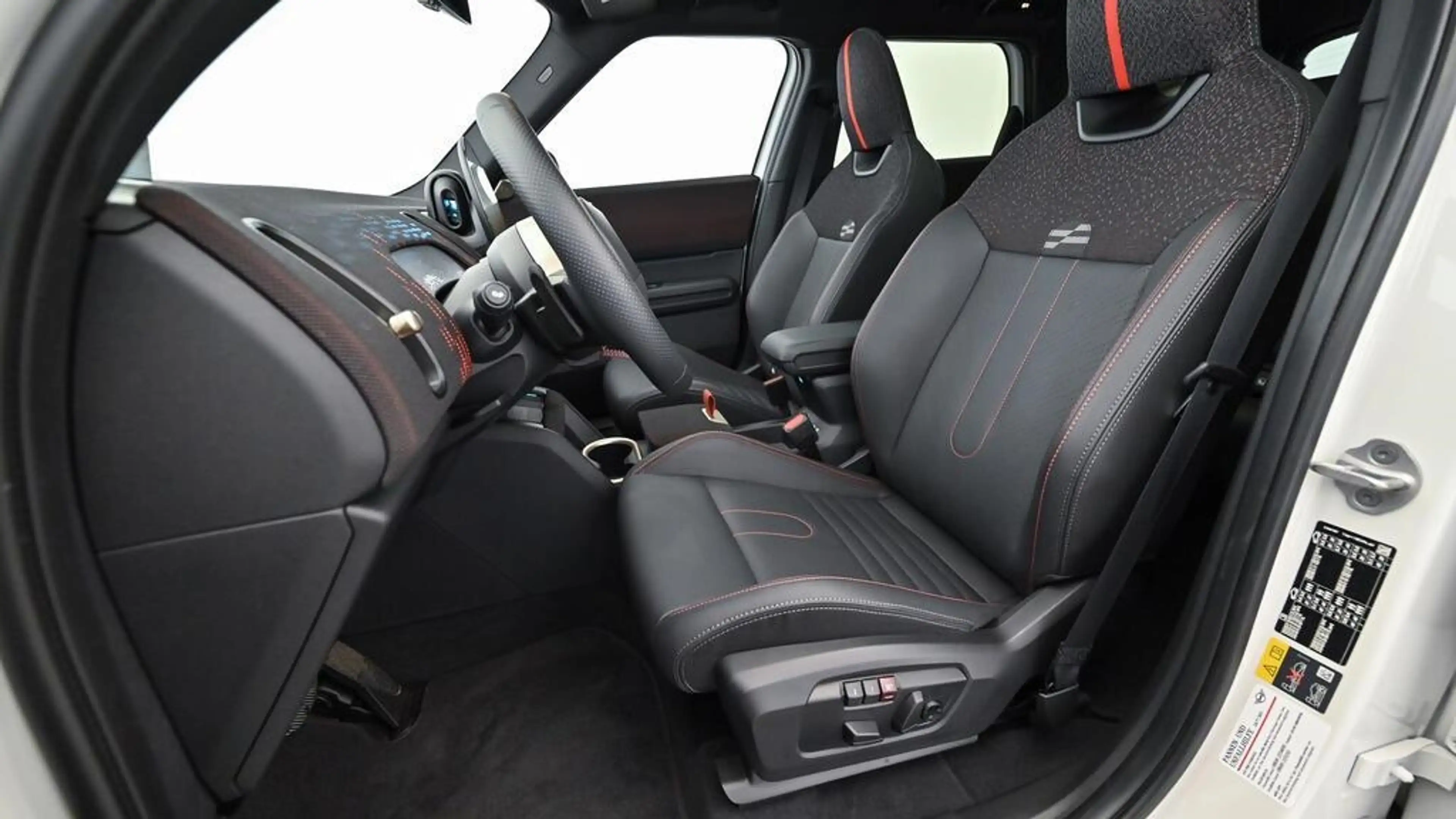MINI Countryman E — photo 12